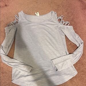 Elegant Grayish Purple Cold Shoulder Top